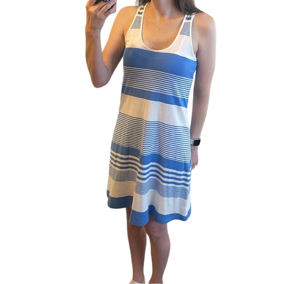 Lilly Pulitzer Melle Sleeveless Racerback Dress in Bay Blue Coconut Stripe - Picture 11 of 13